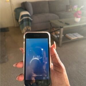 iPhone SE 3rd Gen (2022) + Case & Screen Protector